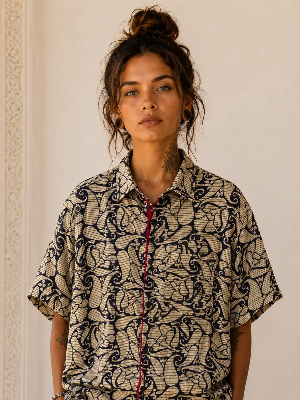 Camicia Particolare Beige e Nero - Sari - Taglia M CAMICIE PARTICOLARI
