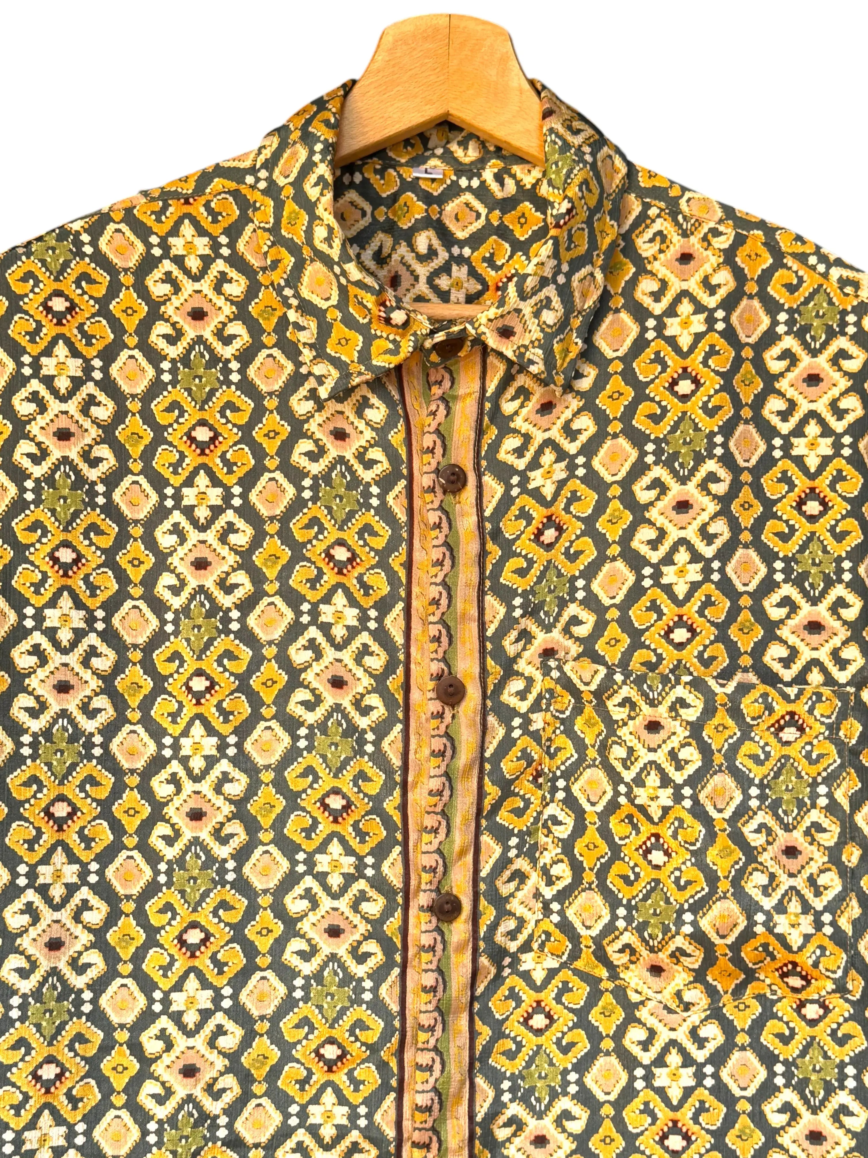 Camicia Etnica Verde Ocra - Ikat Geometrico Boho Sari - Taglia L