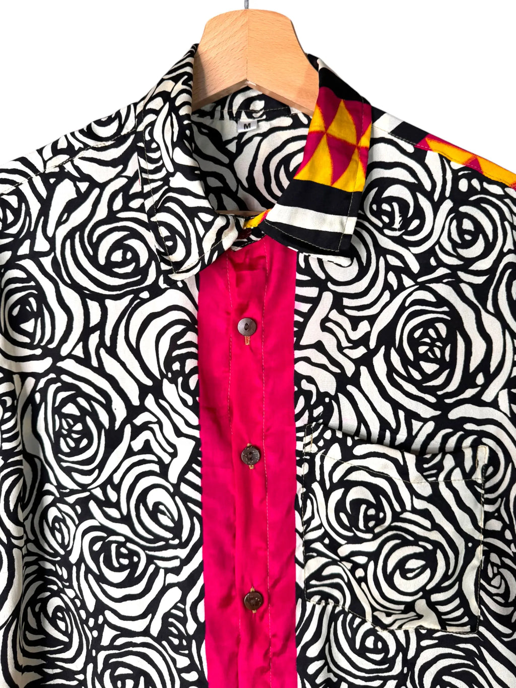 Camicia Particolare Optical Rosa e Nero - Sari - Taglia M
