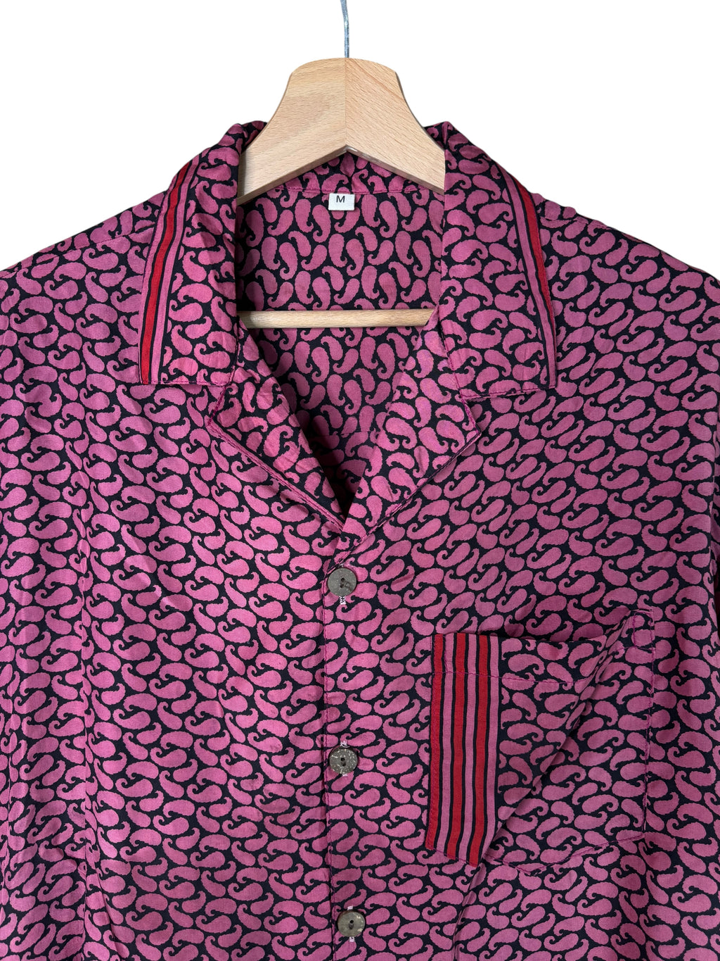 Camicia in Seta Sari Paisley Fucsia Nero Righe Rosse Unisex - Taglia M